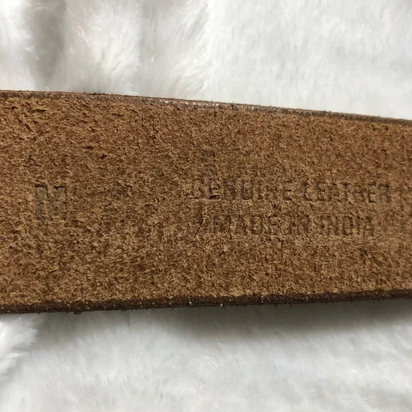 GUESS VINTAGE GOLD BELT SZ medium - Picture 7 of 9